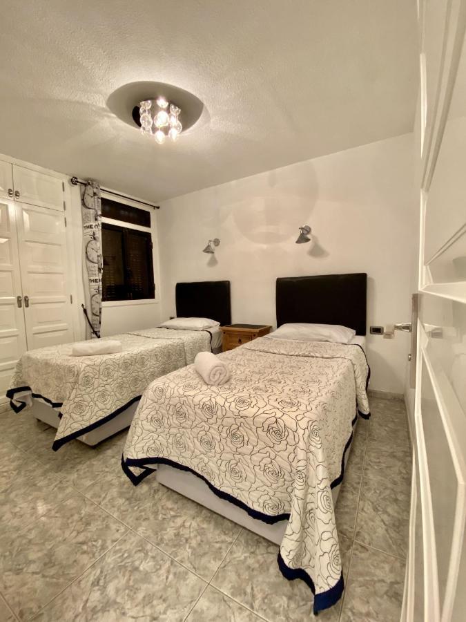 Victoria Court Modern 1 Bed Apartment Los Cristianos  Εξωτερικό φωτογραφία